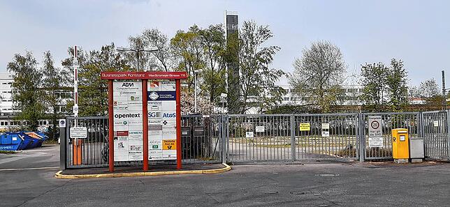 So sieht das Areal derzeit aus, hier geht es zum Firmenparkplatz der Businesspark Konstanz GmbH.