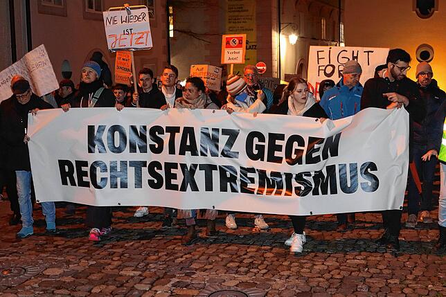 Bild 19: Konstanz - Demo gegen rechts am 24.01 - Der Protest in Bildern