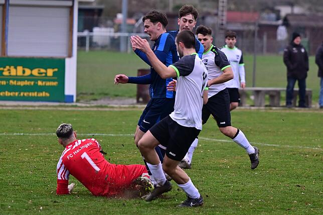 Bild 2: FC Hauingen besiegt den VfB Waldshut mit 3:0 – und wir haben Fotos!