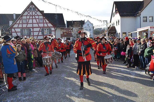 Bild 15: Eigeltinger Narrentage: Der Sonntagsumzug in Bildern (2)