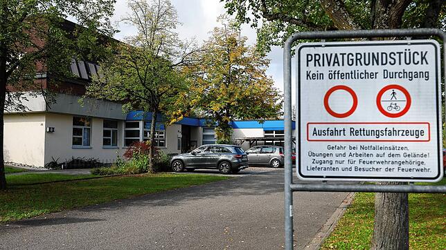 Ist sanierungsbedürftig: Das Gebäude der Feuerwehr Radolfzell in der Kernstadt.