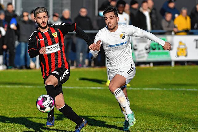 Bild 28: Spitzenreiter FSV Rheinfelden gelingt nur ein 1:1 gegen den SV 08 Laufenburg &ndash; und wir haben die Bilder!