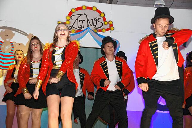 Bild 14: Die schönsten Bilder vom Circus beim Randenball 2025