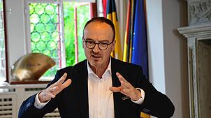 SÜDKURIER Sommerinterview mit Konstanzer Oberbürgermeister Uli Burchardt 2025 Bild: Oliver Hanser