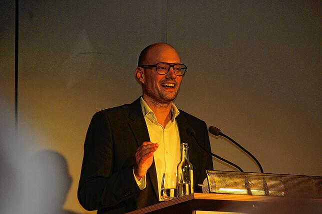 „Ich will im direkten Umfeld wirken, weg von einem ‚die da oben‘“, Felix Strenger, OB-Kandidat.