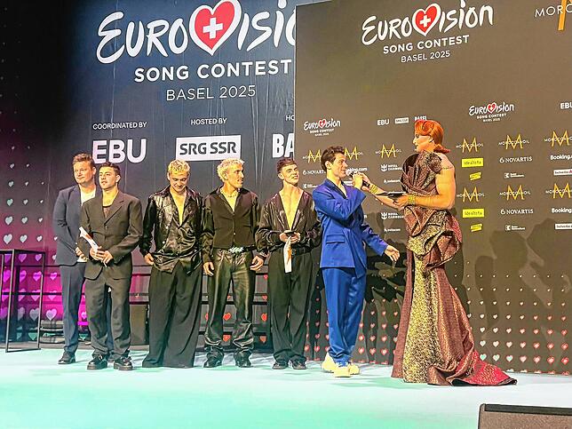 Bild 21: Alle Bilder zur „MET-Gala Europas“ in Basel: So präsentieren sich die ESC-Acts bei der Eröffnungszeremonie