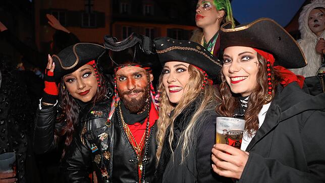 Bild 14: Schmotziger Dunschtig: Hier spielt die (Guggen-)Musik in Konstanz