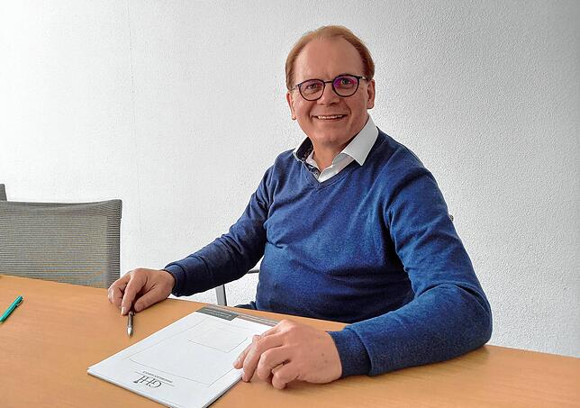 Klaus Gohl, Vorsitzender des Gutachterausschusses für Bodenrichtwerte in Bodman-Ludwigshafen, spricht über die Entstehung der Werte.