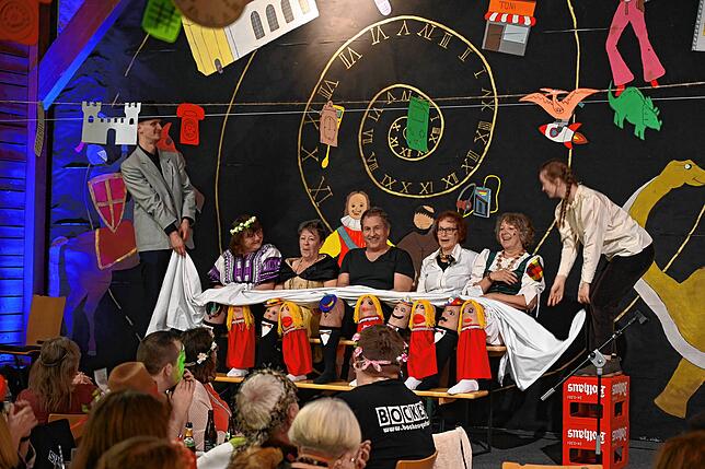 Bild 31: Alle Bilder von der Pfarrfasnacht in Gurtweil