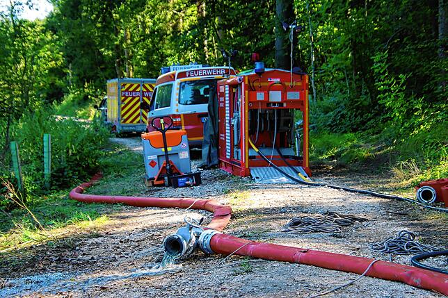 Bild 17: Alarm an der A98 bei Stockach: Biber, Millionen Liter Wasser und Blackout-Gefahr