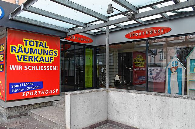 Das Sporthouse in der Bismarckstraße ist seit Jahresende 2024 geschlossen, hier deutet sich laut W+F und Citymanagement eine Nachfolge an.