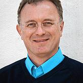 „Welche Standards wollen wir uns leisten, was wird wirklich benötigt?“ fragte Ulf Janicke (LBU/Grüne)