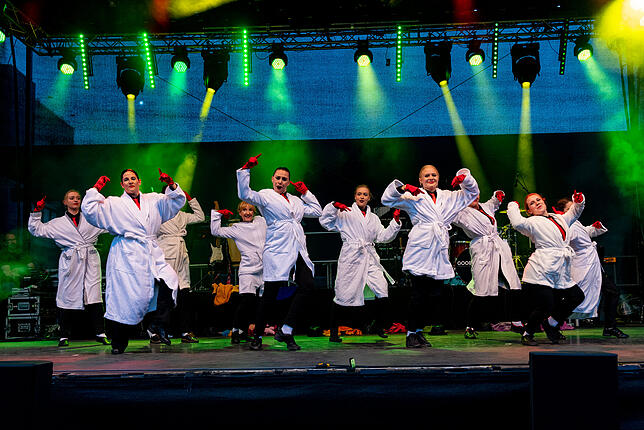 Kulturnacht Schwenningen.
Kleiner Muslenplatz  Hip-Hop Gruppe "Move It" TSC Schwenningen