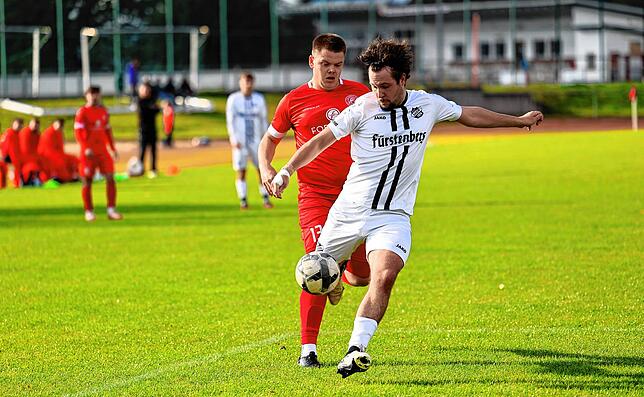 Bild 9: Unsere Bildergalerie vom Spitzenspiel der Bezirksliga Schwarzwald zwischen Löffingen und Aasen