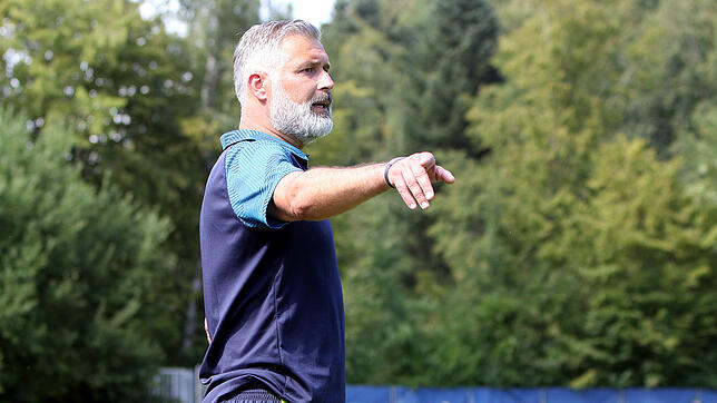 Trainer Hakan Karaosman und der SC Pfullendorf haben sich mit einem 4:2-Heimsieg über Lörrach-Brombach von ihren Fans verabschiedet.