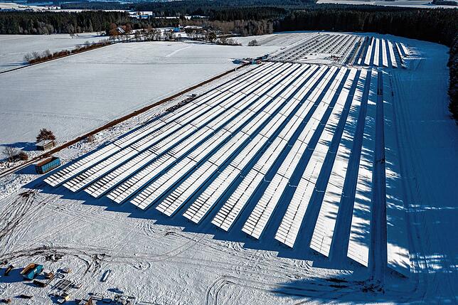 Der Ausbau von Solarparks wie hier bei den Spitalhöfen in Villingen-Schwenningen ist in vielen Kommunen inzwischen ein Selbstläufer. Das ...