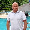 Jörg Zimmermann, Abteilungsleiter für Sport, Bäder und Verwaltung bei der Stadt Singen, im Aachbad. Er zieht nun Bilanz.