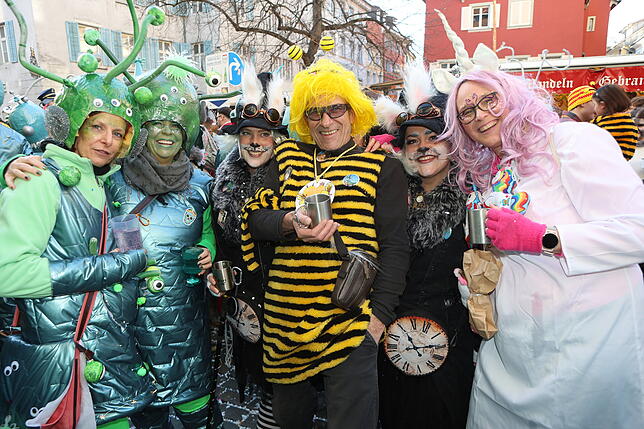 Bild 20: Konstanzer Straßenfasnacht 2025: Wenn die Altstadt zur Partyzone wird - Hier die schönsten Bilder!