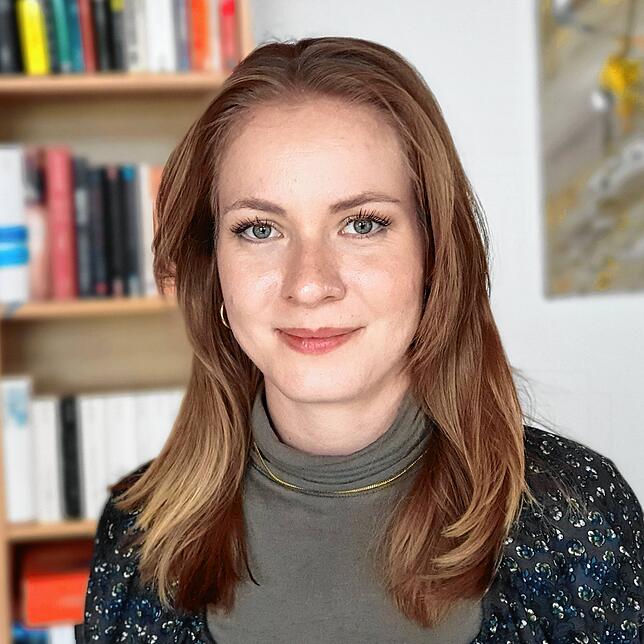 Julia Becker.