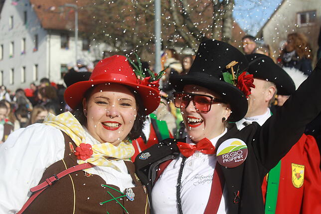 Bild 24: Bilder vom Narrentreffen zum 40. Jubiläum der Kuhsattler aus Hohenfels