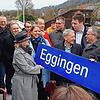 Ein kurzer Zwischenstopp in Eggingen wurde dazu genutzt, den neu gebauten und verlängerten Bahnsteig in Betrieb zu nehmen. Vor und ...