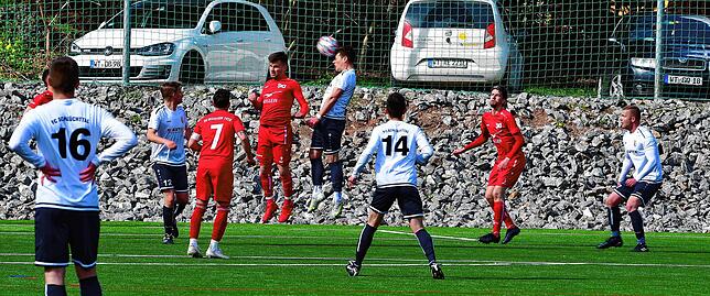 Bild 19: SV Jestetten siegt nach Strafstoß-Festival mit 4:0 beim FC Schlüchttal &ndash; und wir haben Bilder!