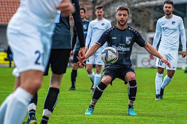 Bild 41: SV Waldhaus besiegt den SV Rheintal glatt mit 4:0 &ndash; und wir haben Bilder!