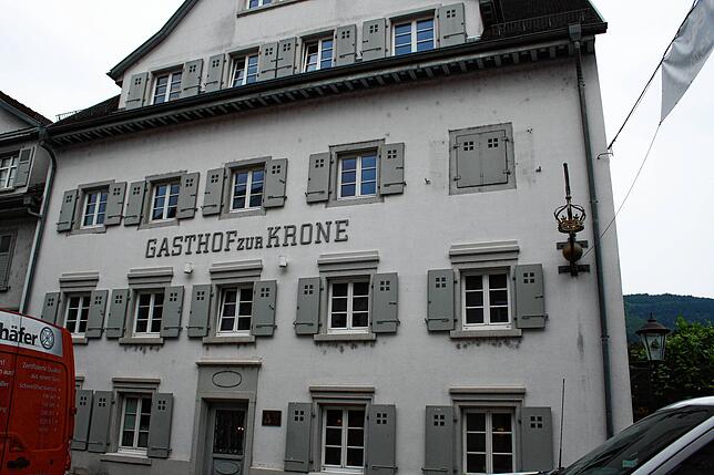 Das Gasthaus Krone in Öflingen wurde 1552 erbaut und erstmals im Jahr 1774 als Gasthaus Krone erwähnt.