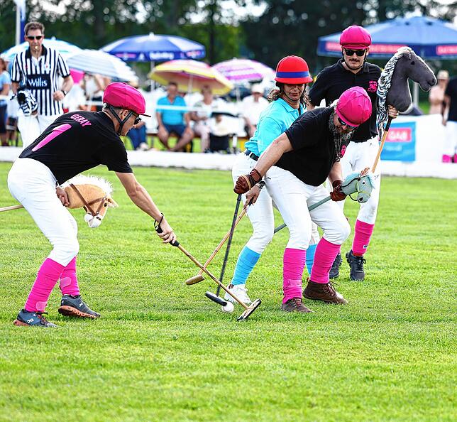 Bild 21: Steckenpferd-Poloturnier: die schönsten Bilder .- Teil 1