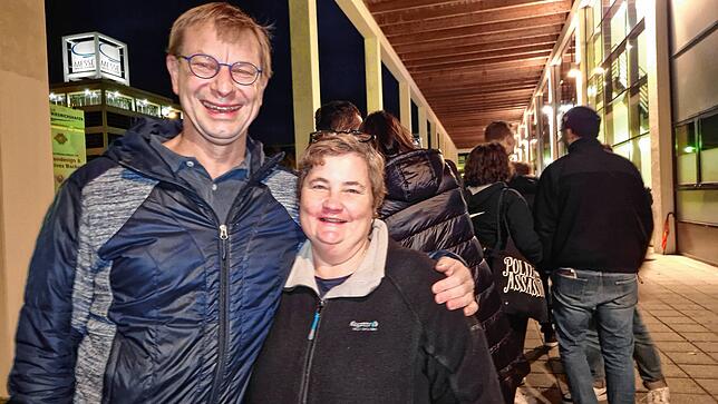 Bild 7: Bilder von &bdquo;Wetten, dass..?&ldquo; in Friedrichshafen: Gäste vor der Show