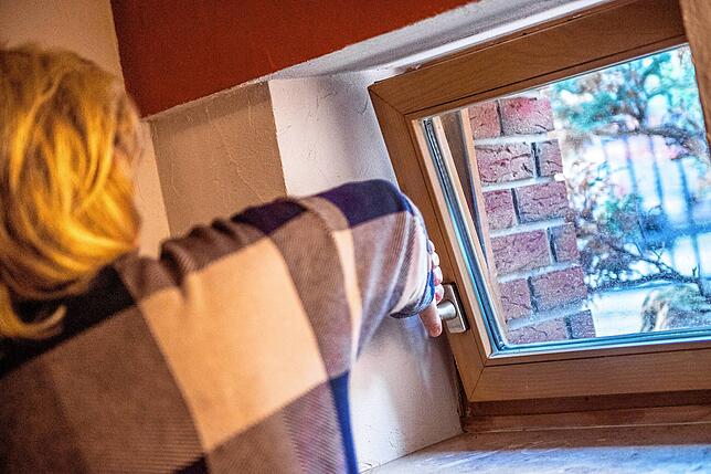 Fenster auf! In sogenannten Radon-Vorsorgegebieten, von denen es im Schwarzwald einige gibt, empfiehlt es sich, regelmäßig das Haus zu ...
