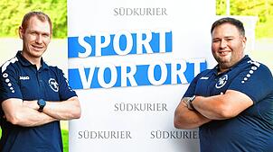Meister auf Anhieb: Sportchef Johannes Stich (links) vom FC Weizen und Vorsitzender Benjamin Böhler vom SV Stühlingen trauen Aufsteiger ...