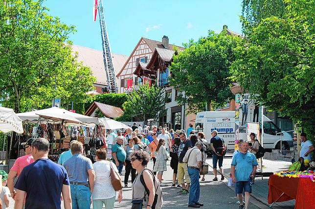 Bild 18: Schweizer Feiertag 2022: Bilder vom Straßenfest Teil 1
