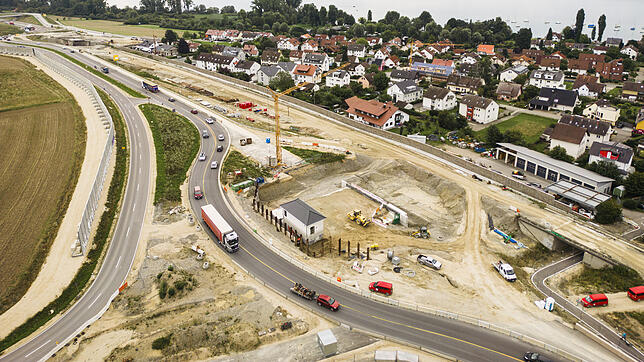Auf der Bundesstraße 33 hat es am vergangenen Wochenende auf Höhe von Allensbach-Mitte gekracht.