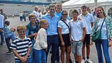 Geschäftsführer Emanuel Rauter mit seiner Familie Xaver, Ferdinand, Josefine und Emanuel Rauter, Uwe und Sylvia Planko mit ihren Söhnen ...
