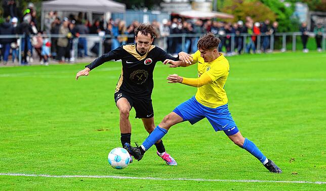 Bild 2: Unsere große Bildergalerie vom Pokal-Derby zwischen dem TSV Singen und dem FC Singen 04