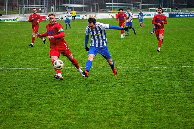 Bild 29: SG Stühlingen/Weizen II gewinnt Spitzenspiel mit 2:0 gegen SC Lauchringen – und wir haben Fotos!