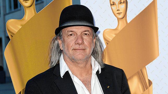 Pepe Danquart, 65, erhielt 1994 &bdquo;Schwarzfahrer&ldquo; den Oscar. Mit Produktionen wie &bdquo;Höllentour&ldquo;, &bdquo;Am ...