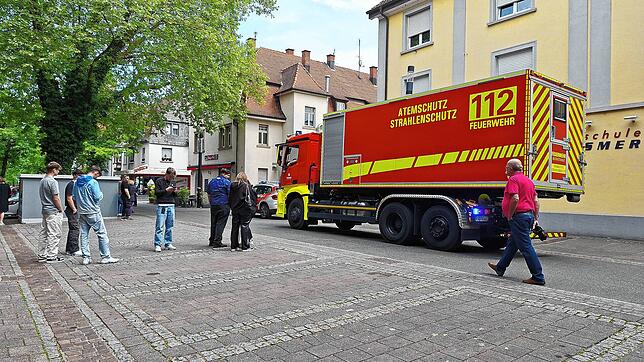 Bild 14: News zu Gasalarm in Singe -  Eingesetzter Stoff steht nun fest