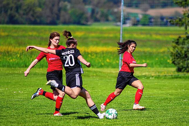 Bild 15: FC Hochrhein gewinnt Derby gegen SC Niederhof/Binzgen mit 3:1 – und wir haben Bilder!