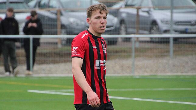 Johannes Storz empfahl sich mit vier Treffern in der Königsfelder Reservemannschaft für einen Einsatz in der Landesliga-Elf.
