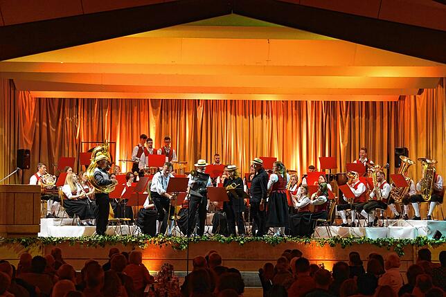 Bild 31: Die besten Bilder vom Jubiläumskonzert der Trachtenkapelle Niederwihl Görwihl