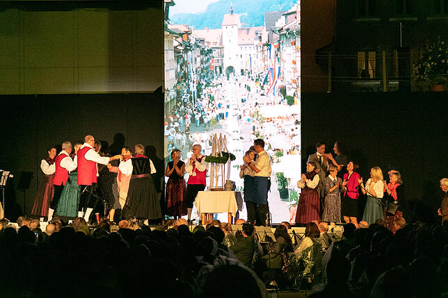 Bild 10: Bilder von der Bühnenshow des Heimatabends an der 551. Waldshuter Chilbi <br />