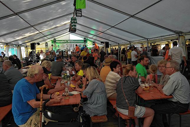 Bild 4: Bilder vom Fest zum 75-jährigen Bestehen des SV Oberteuringen