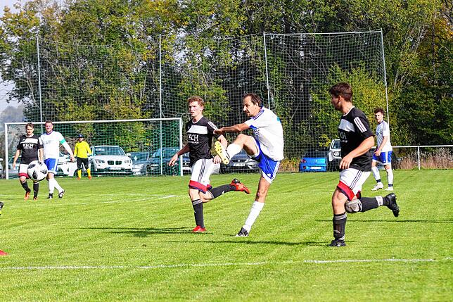 Bild 21: FC Dettighofen bleibt nach 0:2-Niederlage bei der SG Bettmaringen siegloses Schlusslicht der Liga &ndash; und wir haben Bilder!