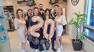 Das Team vom Haartudio Stilissimo in Luttingen, bietet seit 20 Jahren Service und Qualität für zufriedene Kunden. Auf dem Bild (von ...