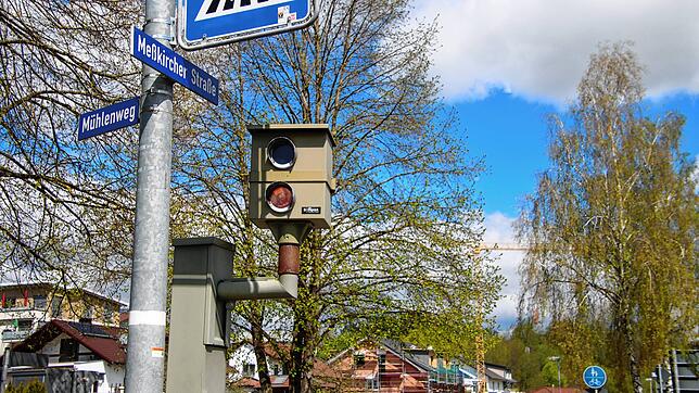 Ein Blitzer in der Meßkircher Straße. An den fest installierten Messstellen wurden die meisten Geschwindigkeitsübertretungen festgestellt.