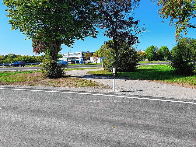 Die Route der Fahrrad-Demo beginnt am Freitag bei Landratsamt und Landeszentralbank (unser Bild). Eine Vollsperrung der Bundesstraße ...
