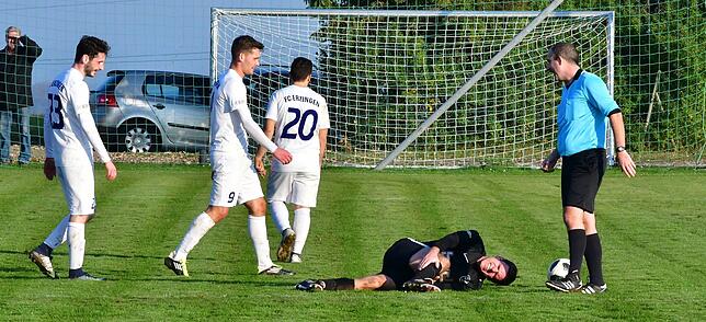 Bild 8: SV Buch besiegt den FC Erzingen mit 2:0 &ndash; und wir haben Bilder!