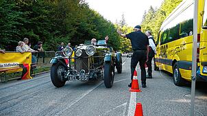 Georg Kaufmann mit seinem 1934er Lagonda Le Mans ist immer wieder mit Spaß dabei.